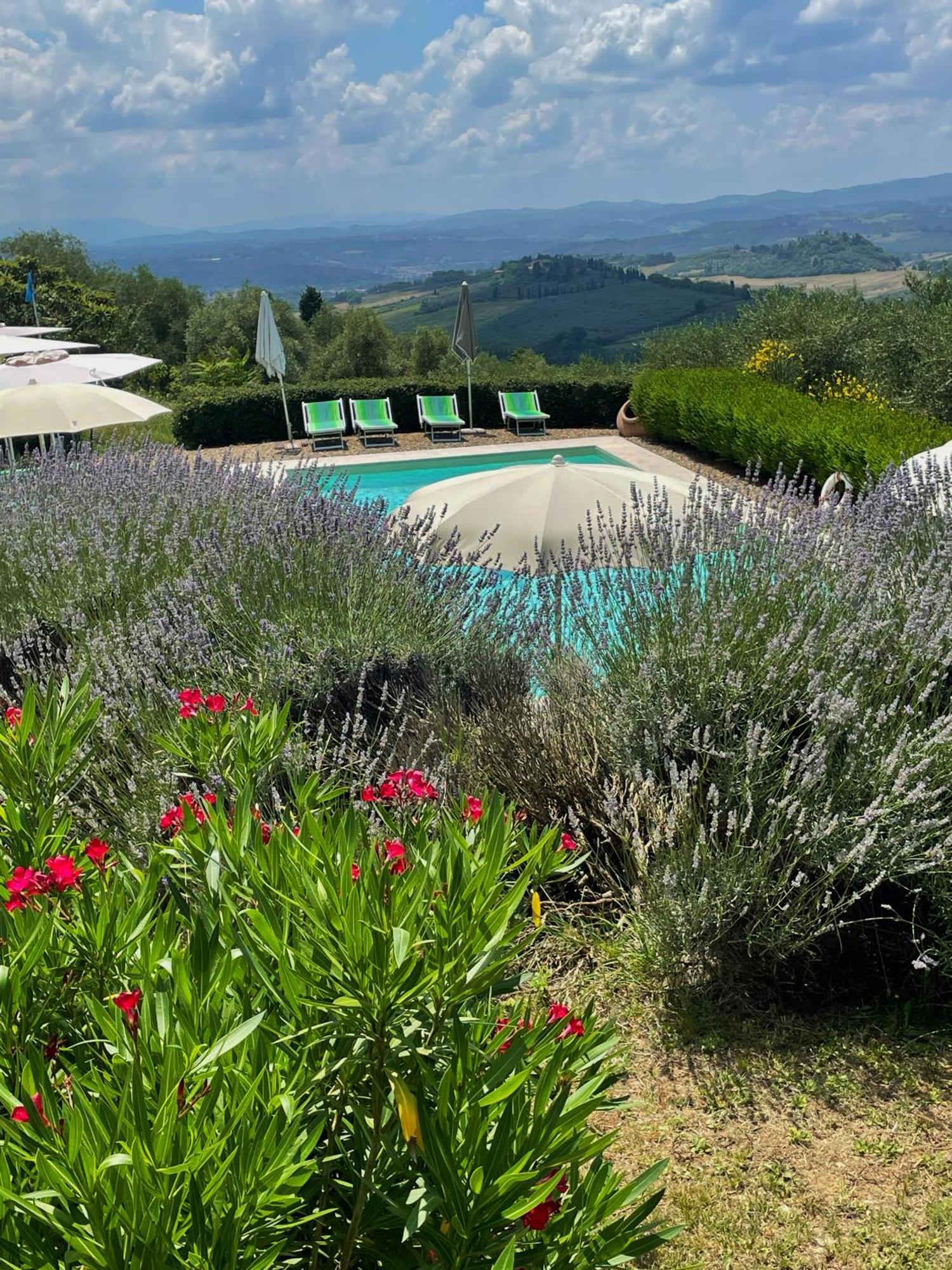 Torre Di Ponzano Vendégház Barberino di Val dʼElsa Kültér fotó